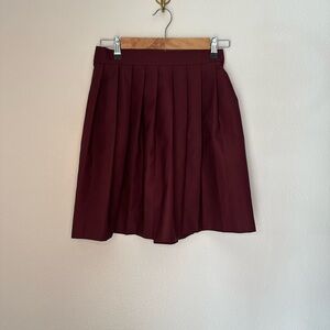 Elegant Burgundy Pleated Skirt